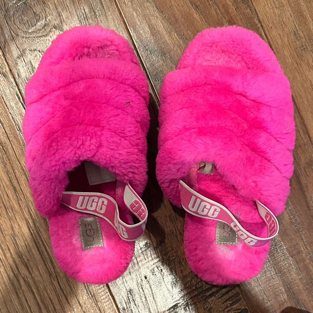 UGG Vibrant Pink Fluffy Slides